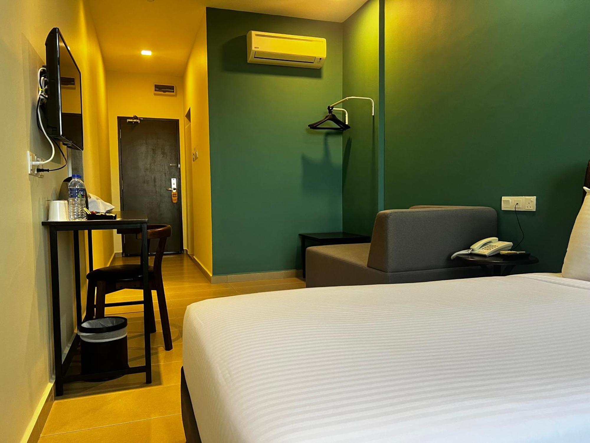 Sin Lien Hotel Keluang Eksteriør bilde