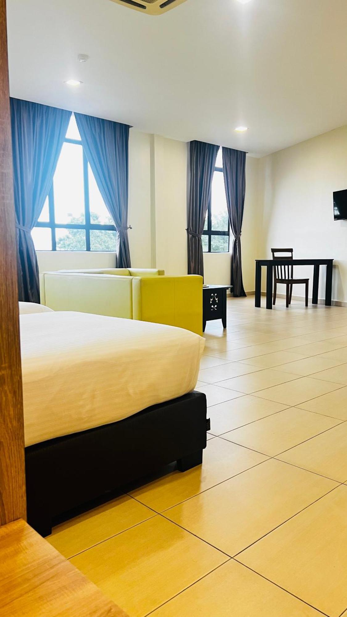 Sin Lien Hotel Keluang Eksteriør bilde