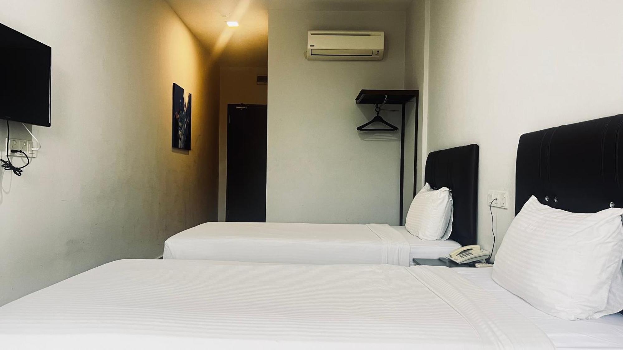 Sin Lien Hotel Keluang Eksteriør bilde